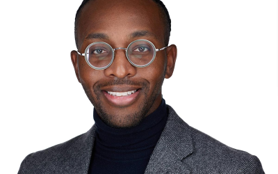 The Psychology Behind a Strong LinkedIn Headshot (LA Perspective)