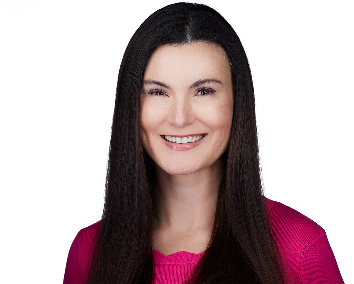 web-Allison-Gray-11162134228.webp Realtor headshot
